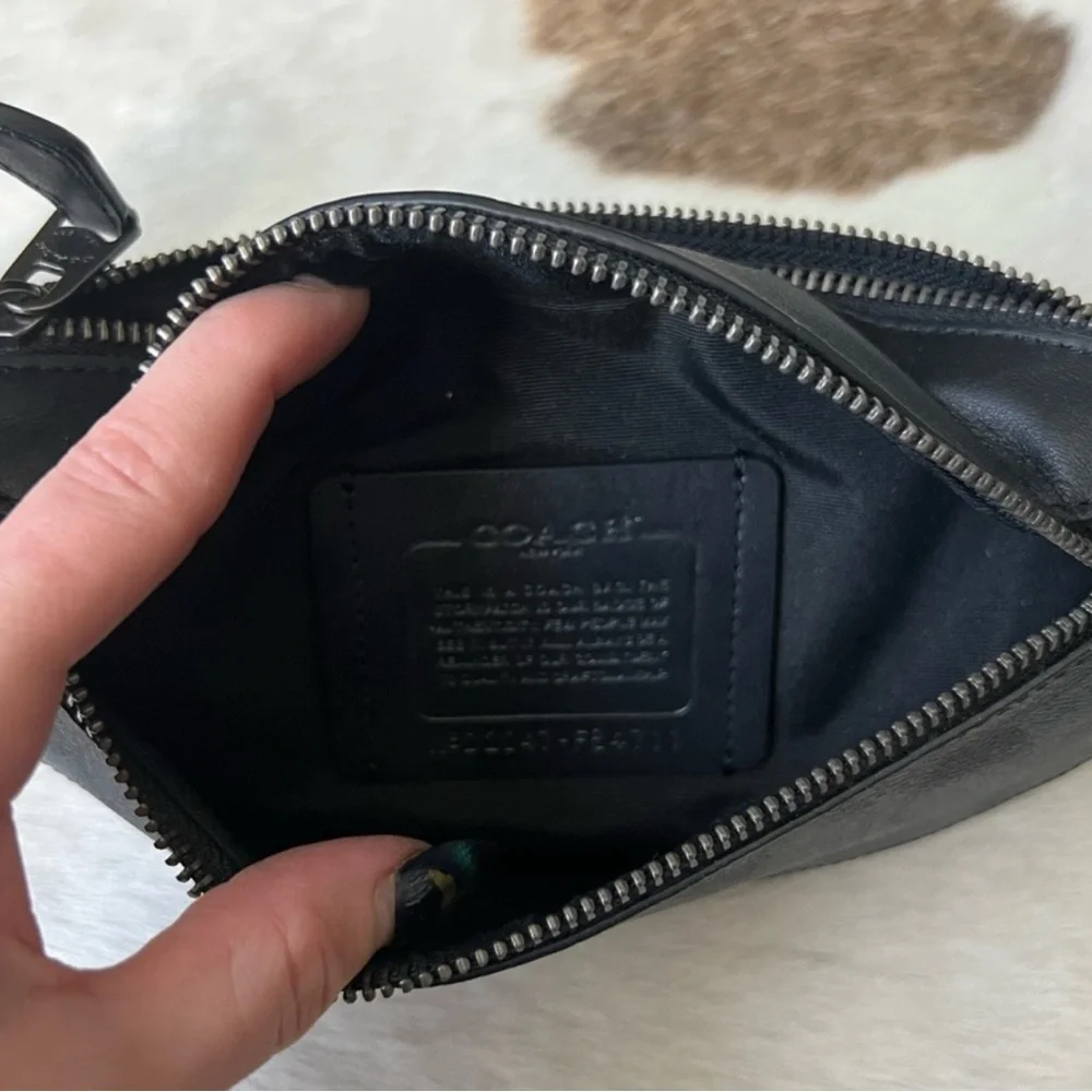 Coach Black and Gray Men's Belt Bag NWT - Picture 3 of 3